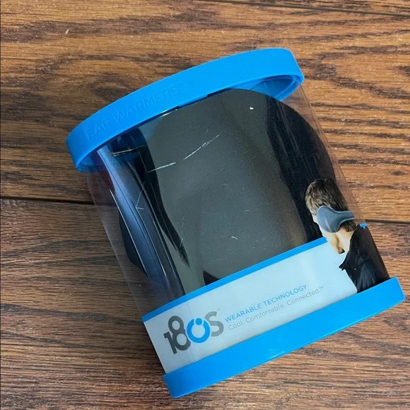 180s Black ear warmers NIB - Picture 1 of 3